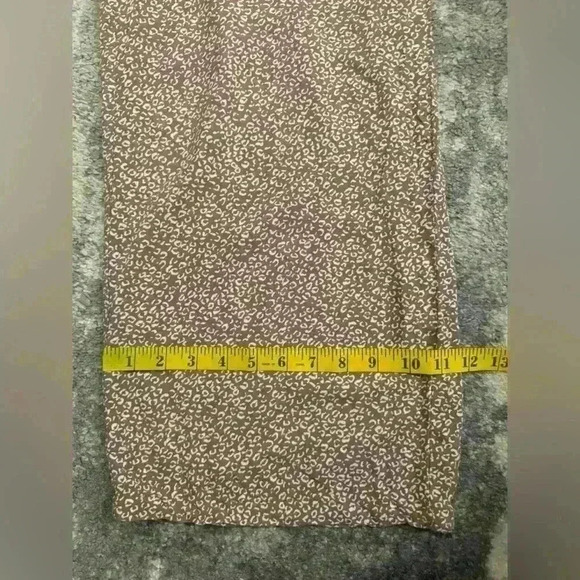 Women’s Brown Jessica Simpson Romper - Picture 8 of 8